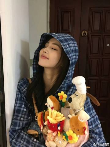 坠入美好，沦陷于你，满是热爱-拾晓鹿后援网